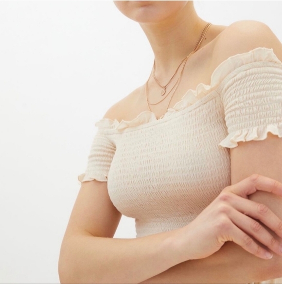 Urban Outfitters Amelia Beige Cream Off Shoulder Smock Midi Dress Sz Small NWT - Picture 5 of 10